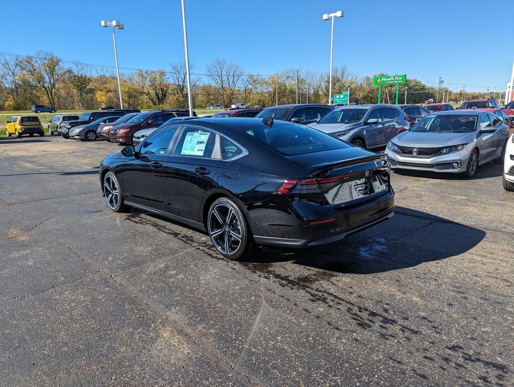 2025 Honda Accord Hybrid Sport photo 4