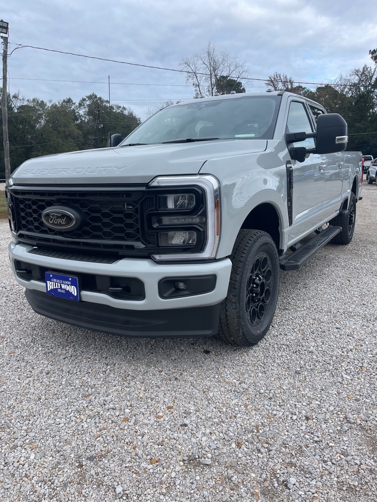 2026 Ford F-250 Super Duty XLT's photo