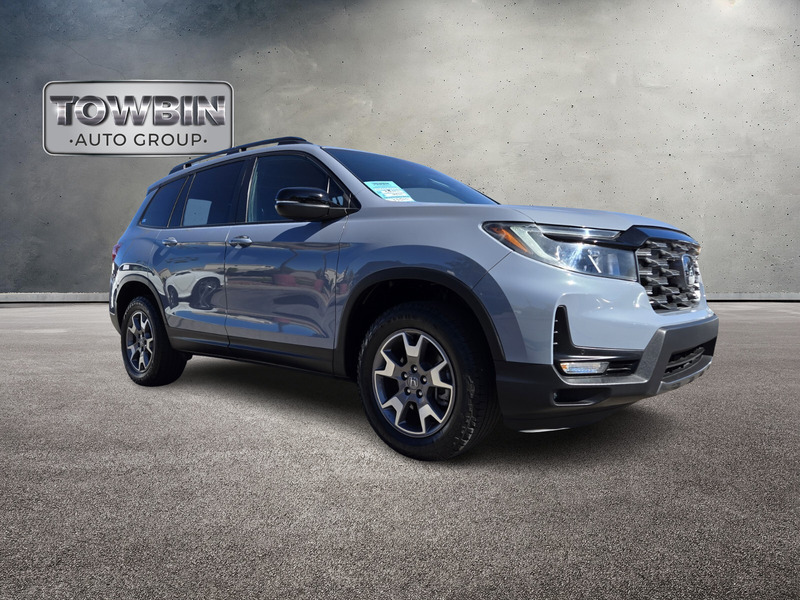 2022 Honda Passport TrailSport photo 2