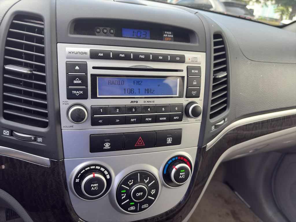 2007 Hyundai Santa Fe GLS photo 5