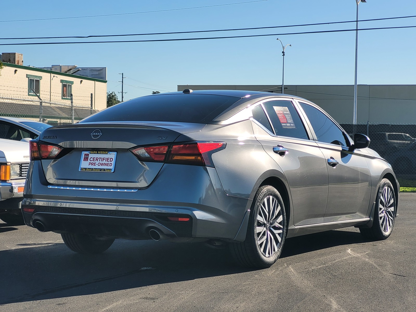 2023 Nissan Altima 2.5 SV photo 4