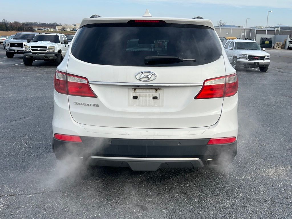 2014 Hyundai Santa Fe GLS photo 4