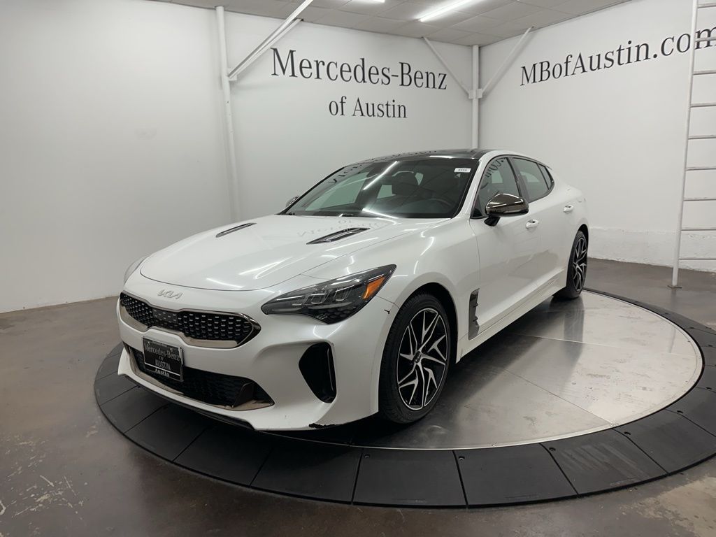 2022 Kia Stinger GT-Line photo 3