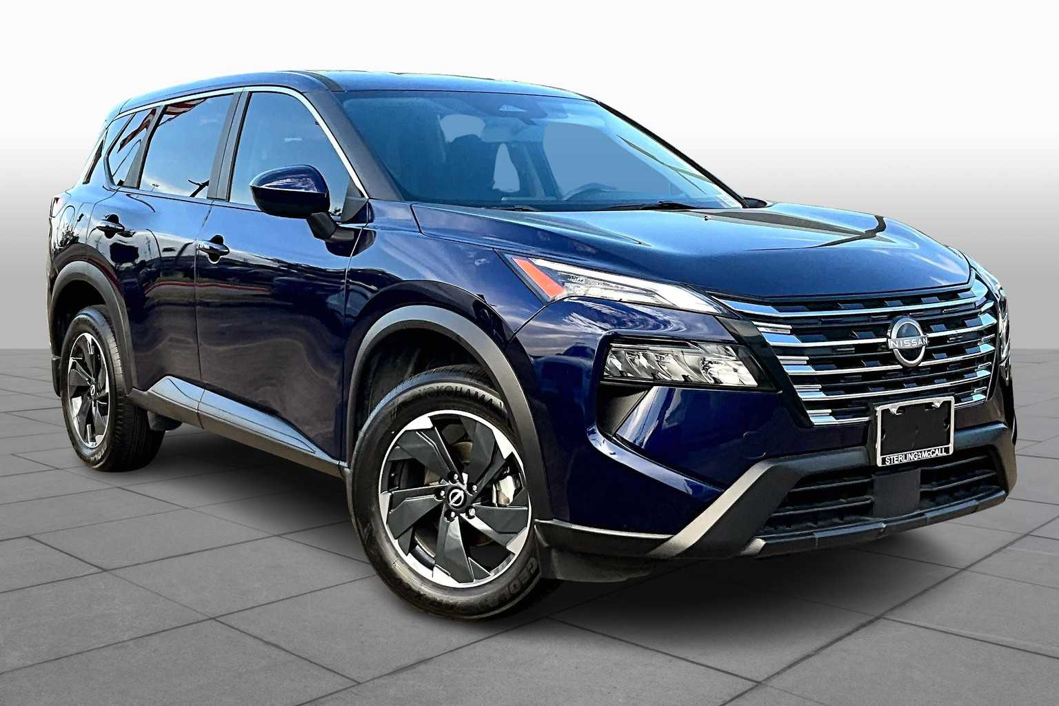 2024 Nissan Rogue SV photo 2