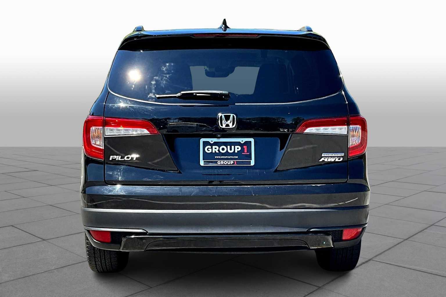 2021 Honda Pilot Special Edition photo 4