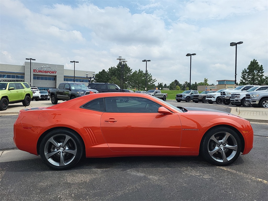 2013 Chevrolet Camaro 2LT photo 3