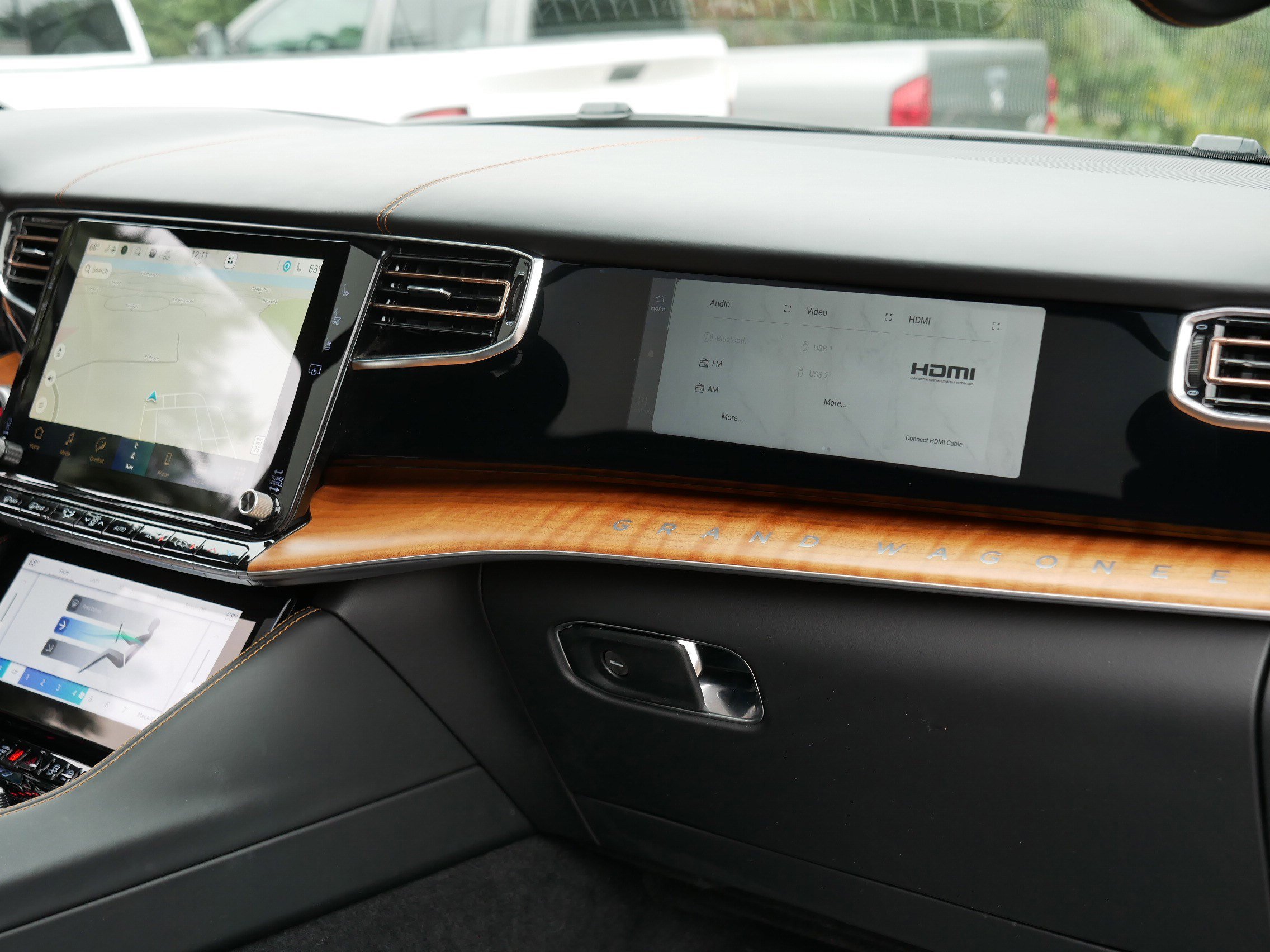 2024 Jeep Grand Wagoneer L III photo 38
