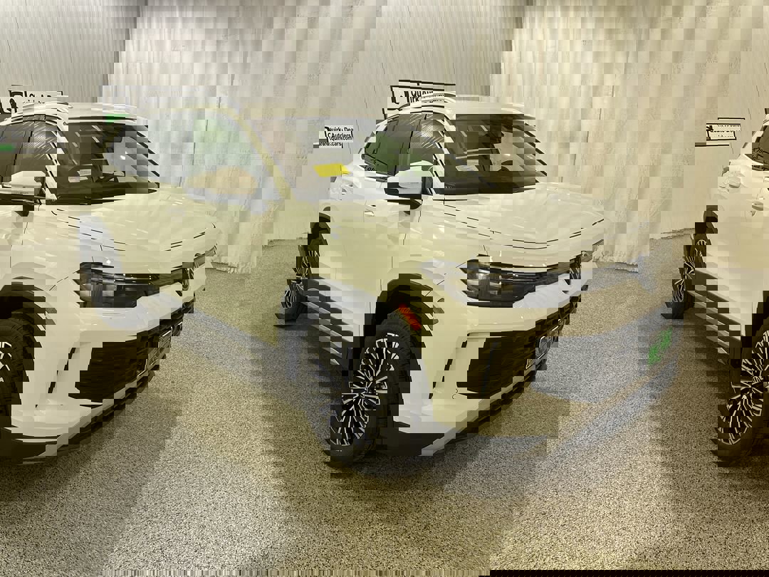 2026 Volkswagen Tiguan S's photo