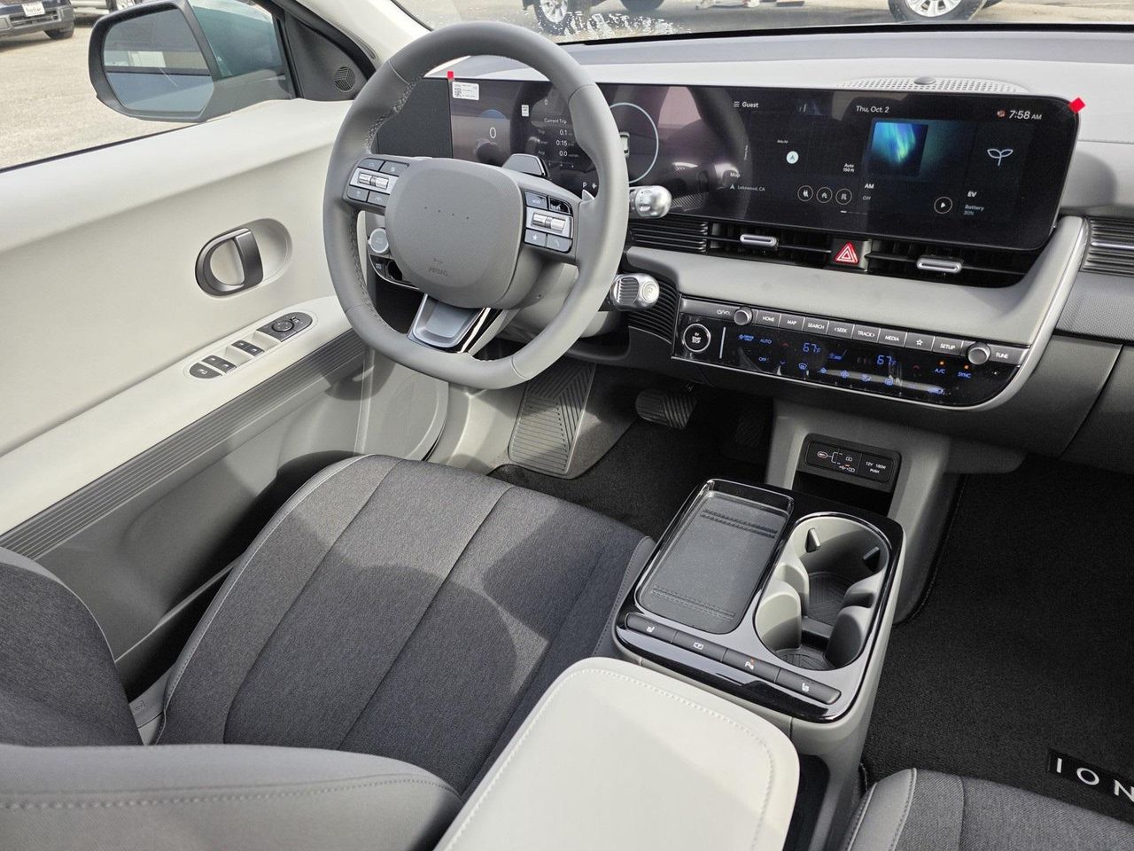 2025 Hyundai Ioniq 5 SE photo 20