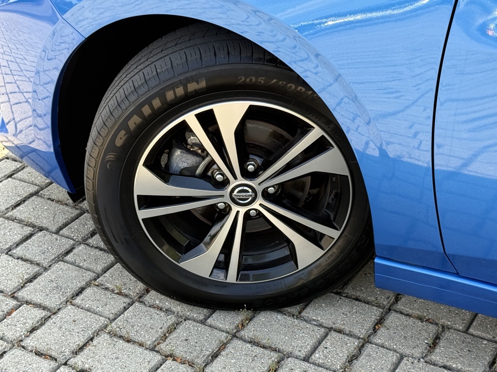 2022 Nissan Sentra SV photo 7