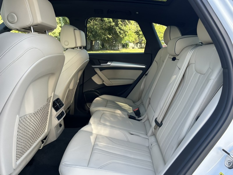 2025 Audi Q5 S line Premium Plus photo 21