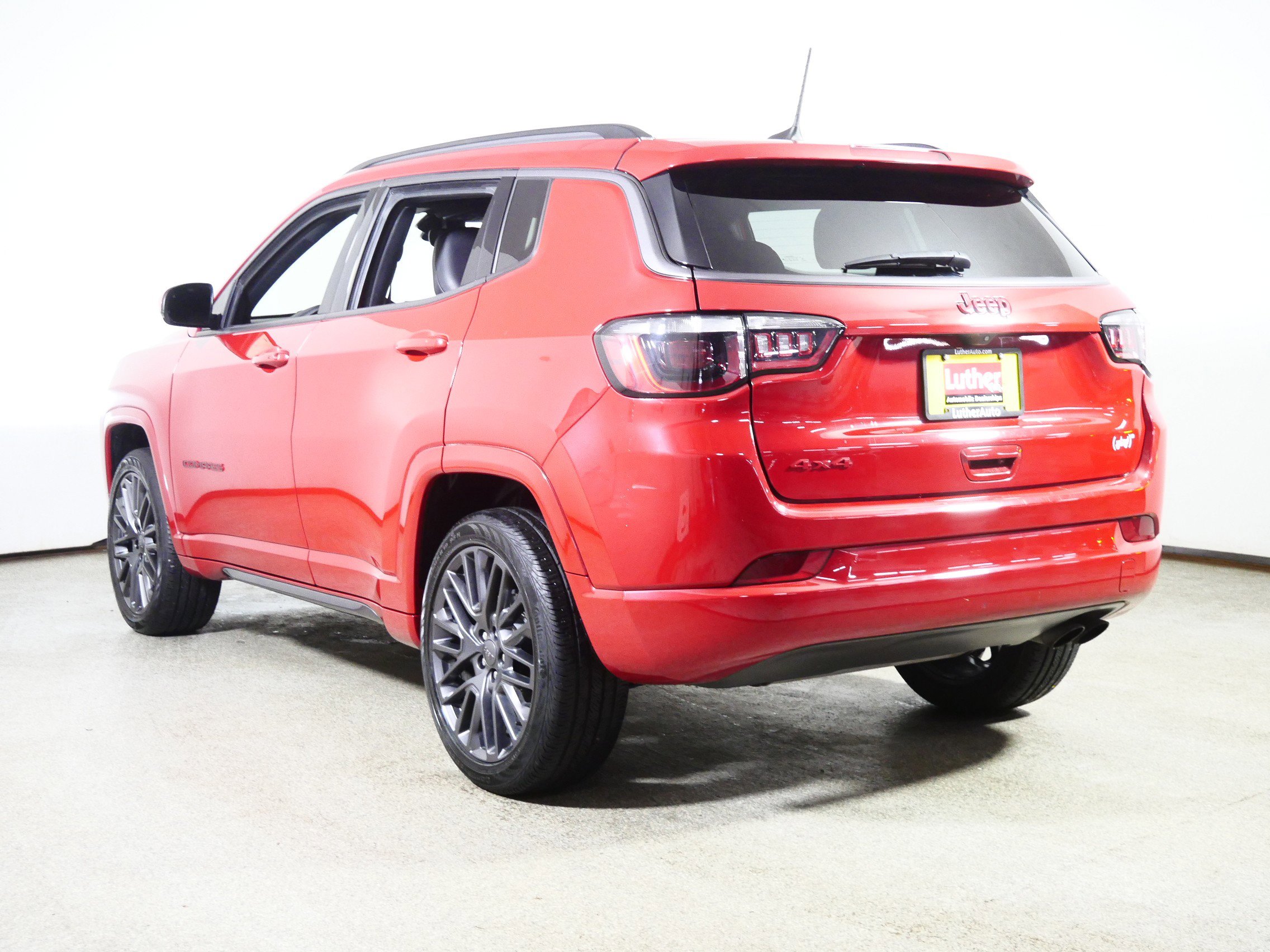 2022 Jeep Compass Red Edition photo 4