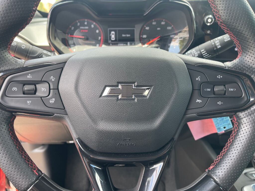 2024 Chevrolet Trax photo 14