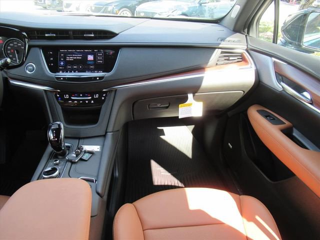 2025 Cadillac XT5 Premium Luxury photo 12