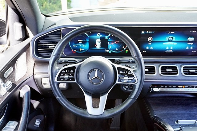 Used 2020 Black Mercedes-Benz GLE 350 image 19