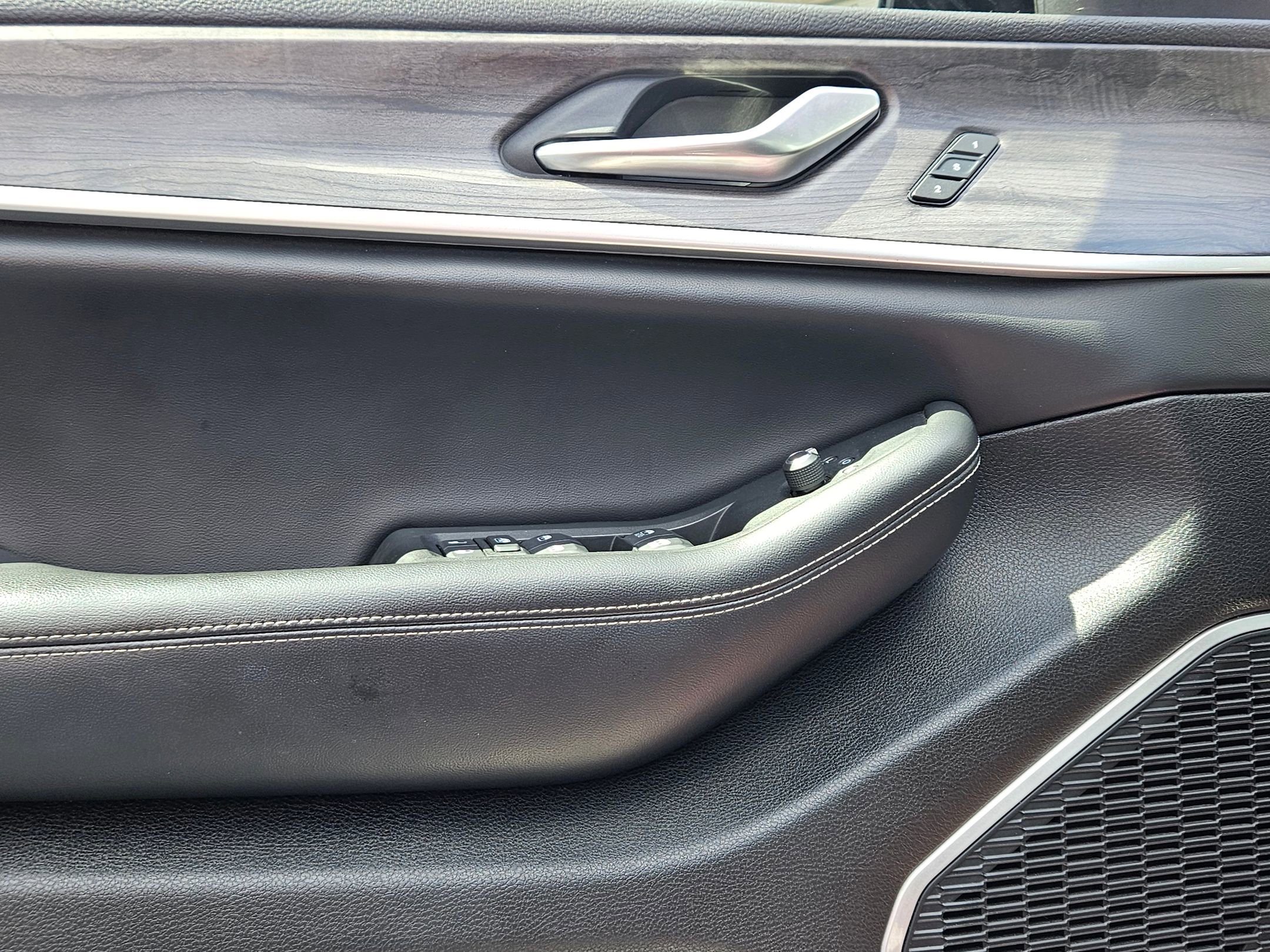 2023 Jeep Cherokee 4xe photo 18