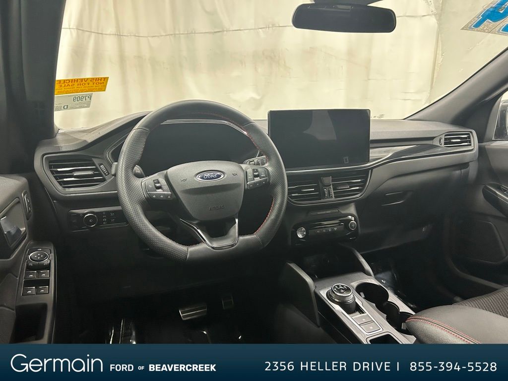 2023 Ford Escape ST-Line Select photo 13