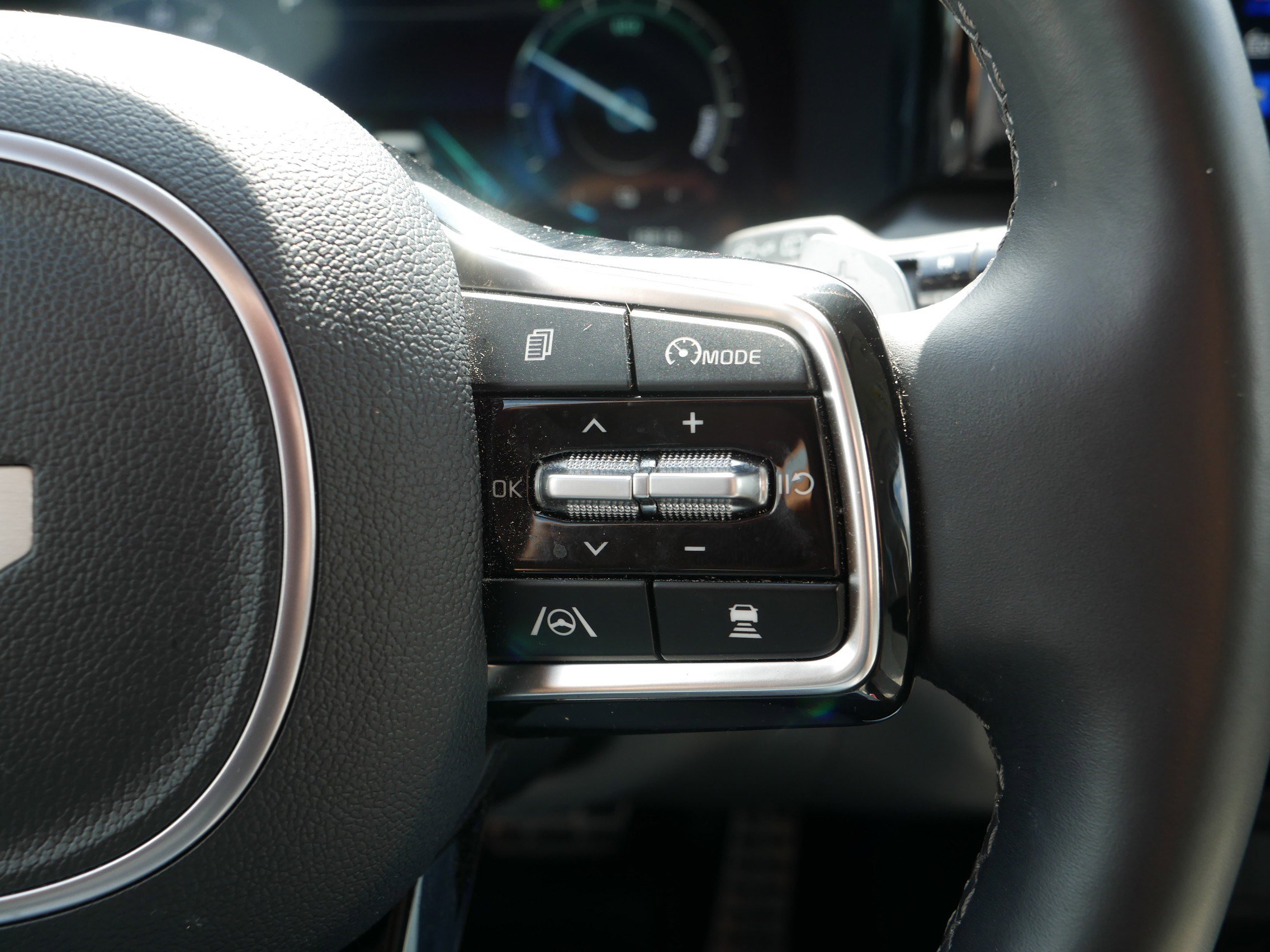 2024 Kia Sorento Plug-In Hybrid SX Prestige photo 29