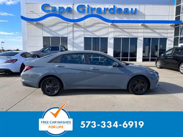 Pre-Owned 2021 Hyundai Elantra SEL Sedan in Johnson City #P02442 ...