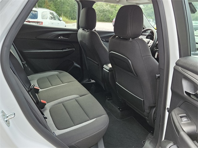 2023 Chevrolet Trailblazer LS photo 14