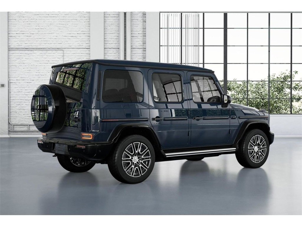 2025 Mercedes Benz G photo 18