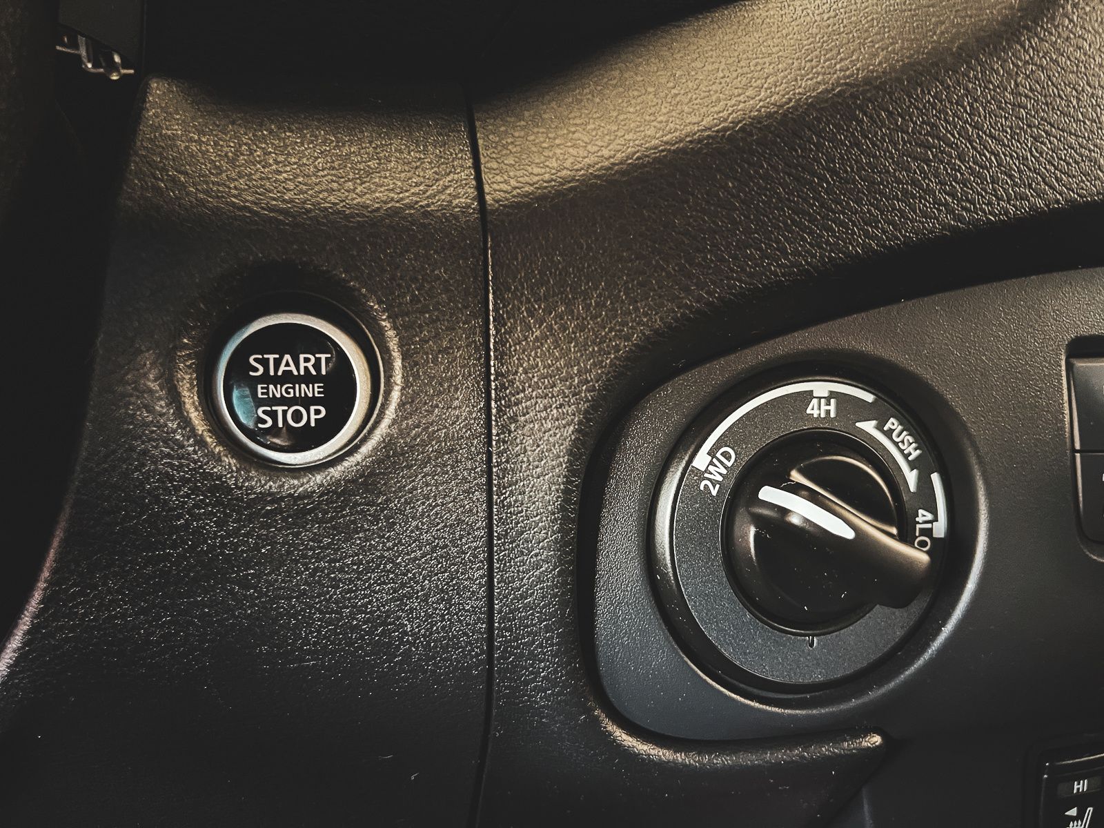 2023 Nissan Frontier PRO-4X photo 17