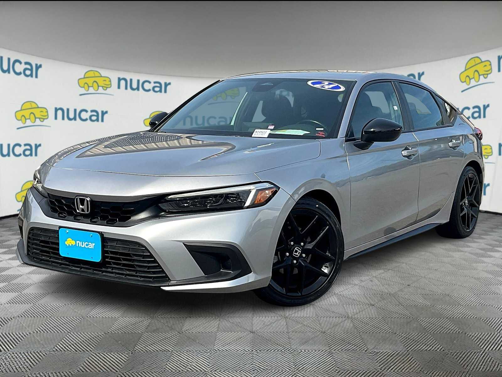 2024 Honda Civic Hatchback Sport photo 3