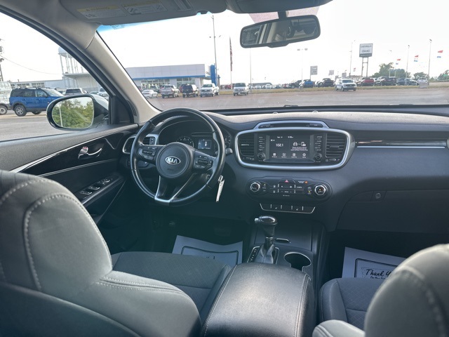 2017 Kia Sorento LX photo 13
