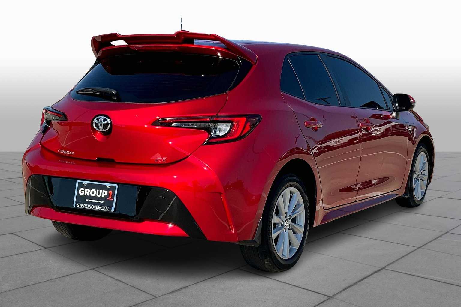 2023 Toyota Corolla SE photo 12
