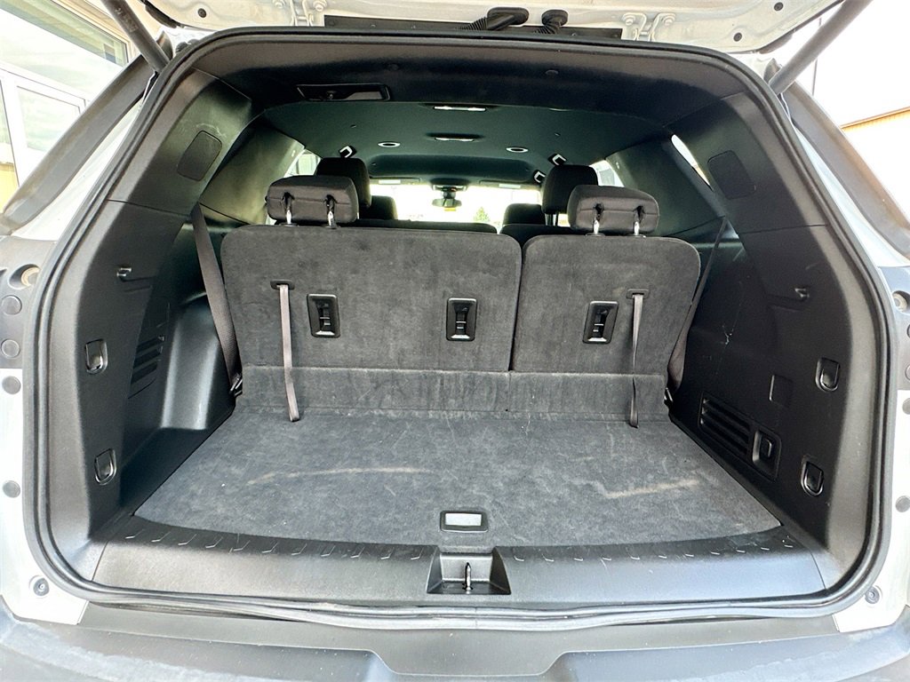2023 Chevrolet Traverse Cloth photo 3