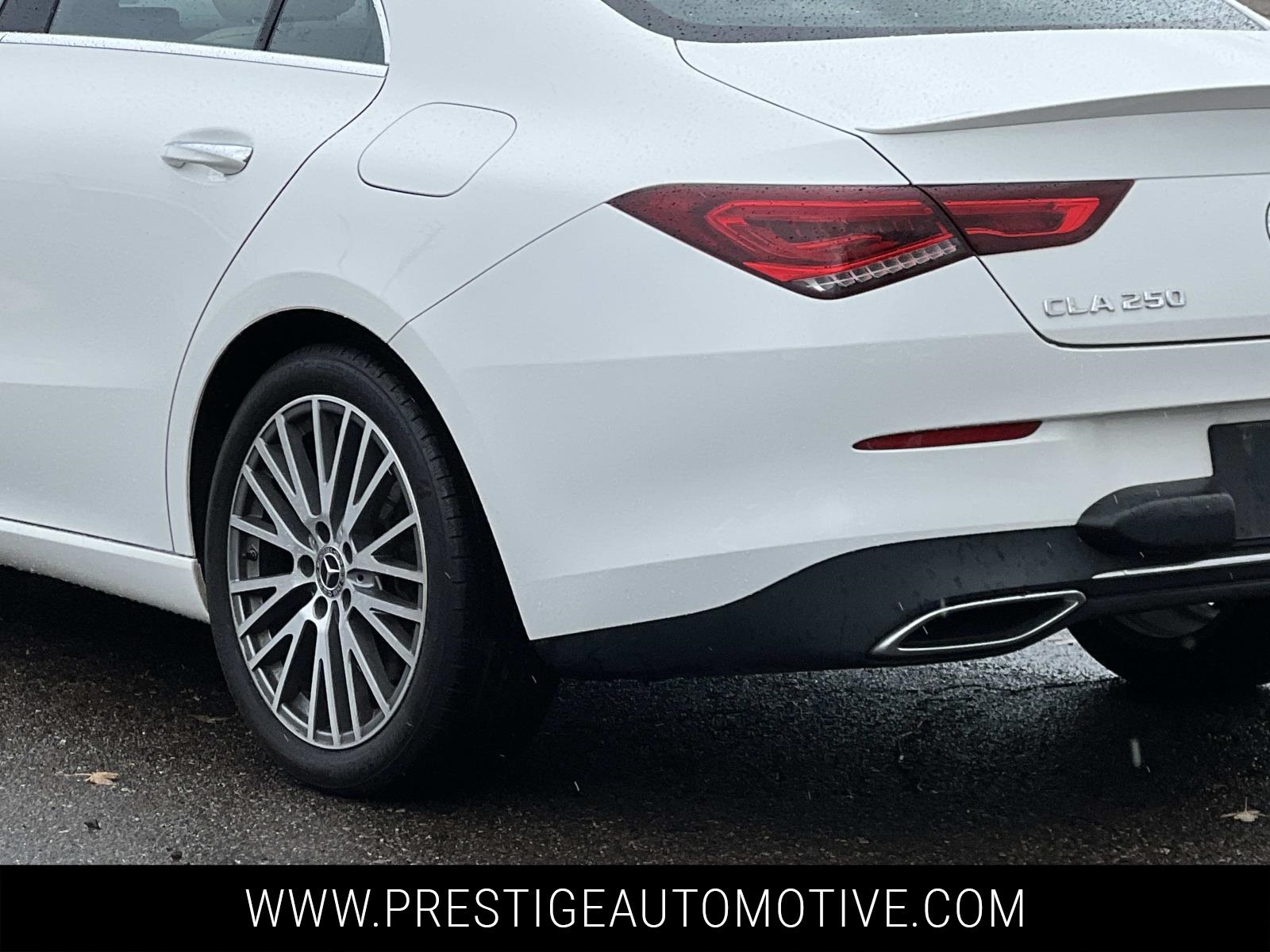 2021 Mercedes Benz CLA 250 photo 4