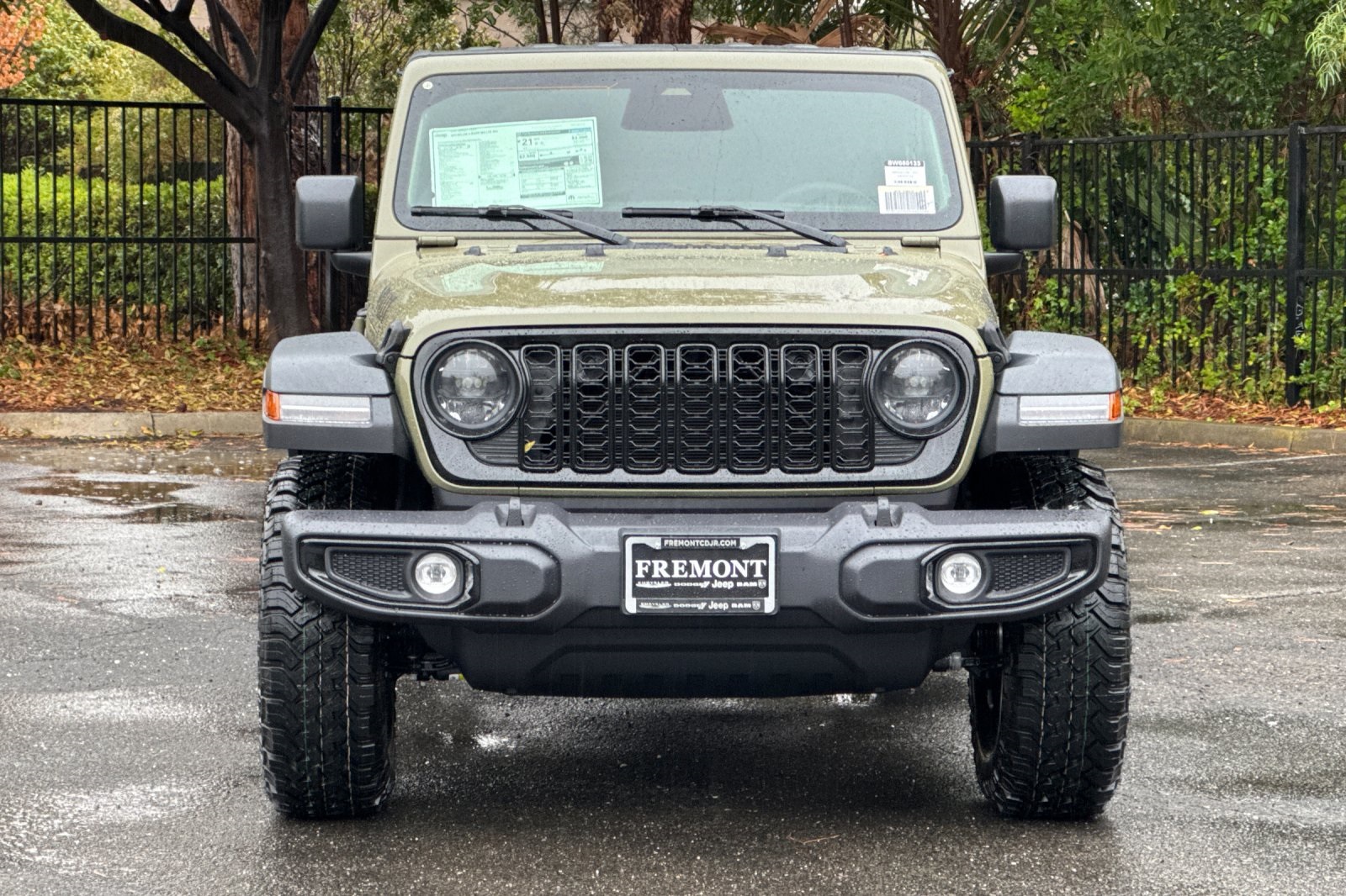 2025 Jeep Wrangler Willys photo 8