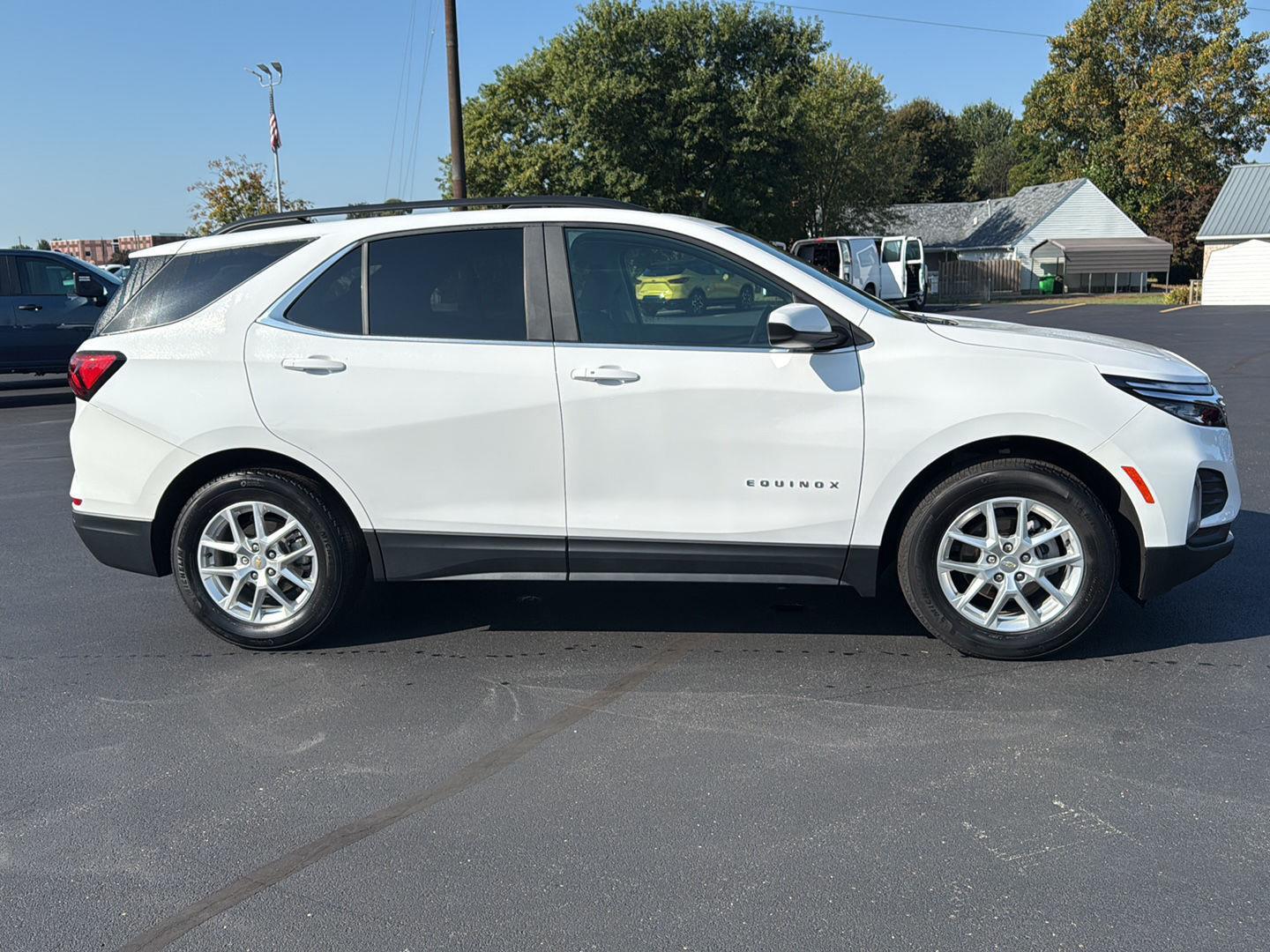 2022 Chevrolet Equinox LT photo 4