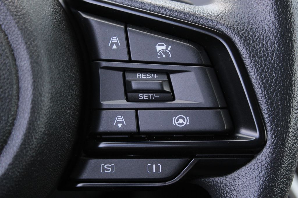 2025 Subaru Crosstrek Premium photo 19