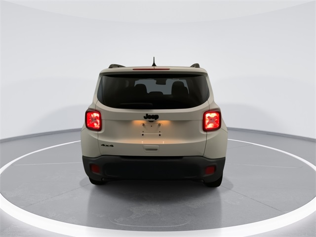 2018 Jeep Renegade Latitude North Edition photo 3