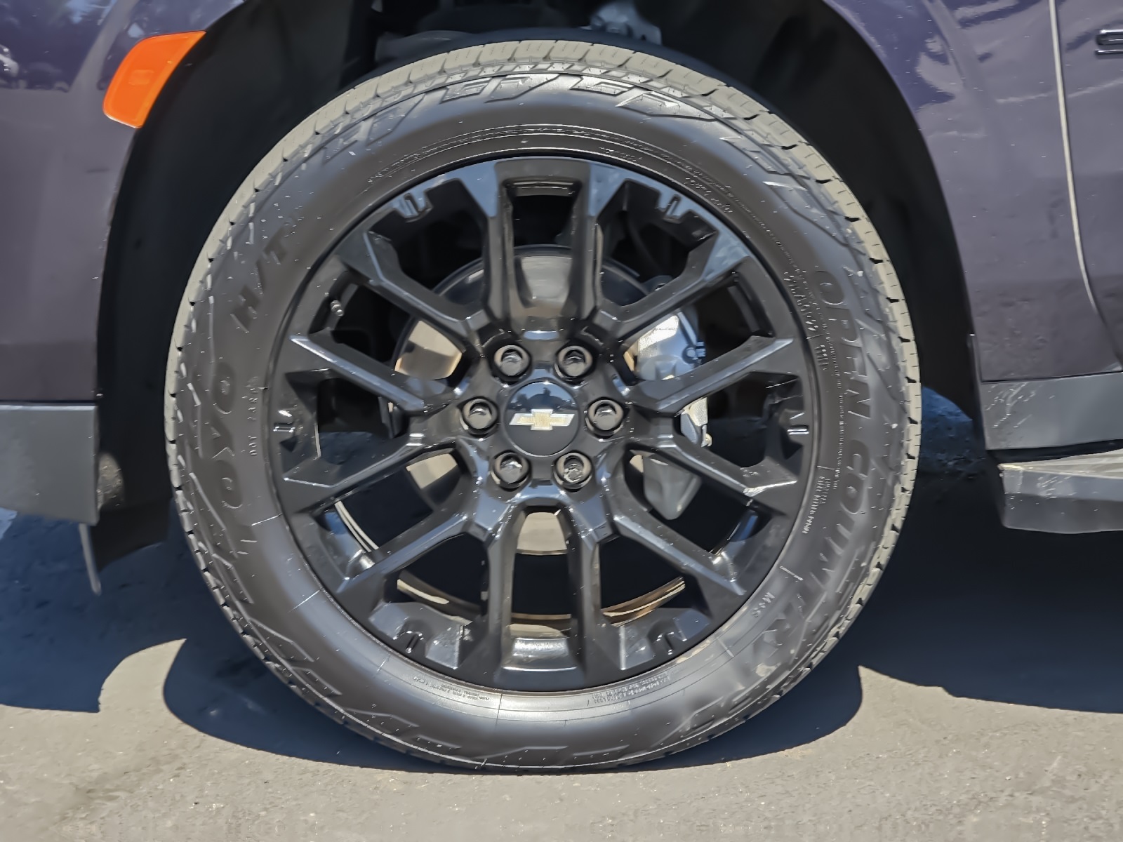 2022 Chevrolet Suburban RST photo 26