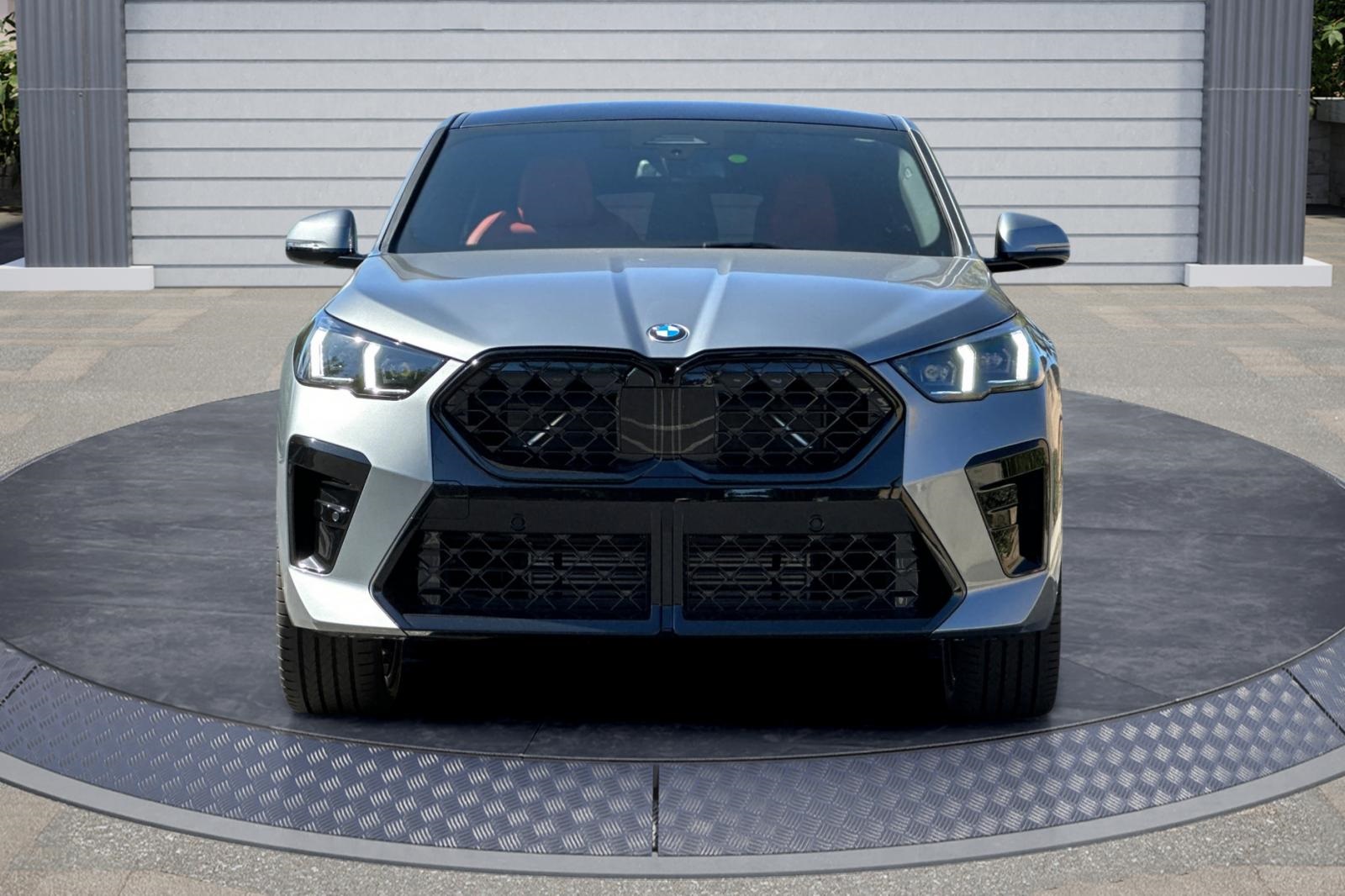 2025 Bmw X2 xDrive28i photo 2