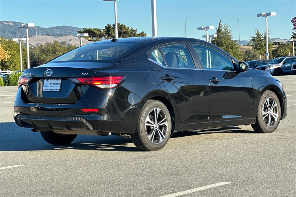 2023 Nissan Sentra SV photo 4