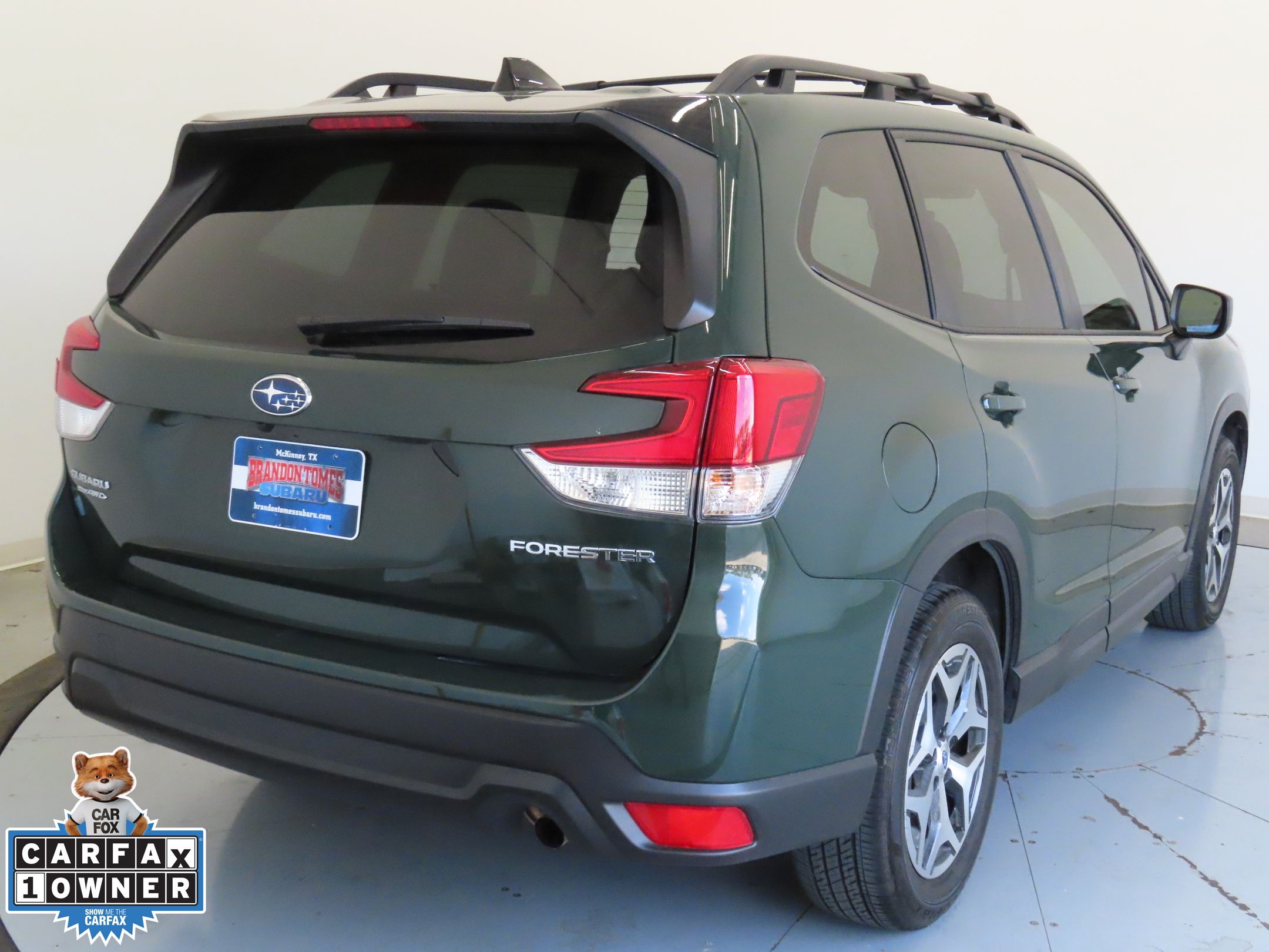 2024 Subaru Forester Premium photo 3