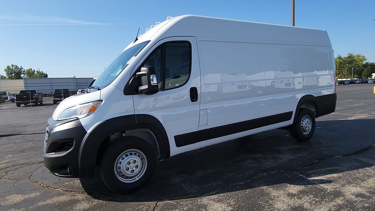 2026 Ram 3500 Tradesman photo 4