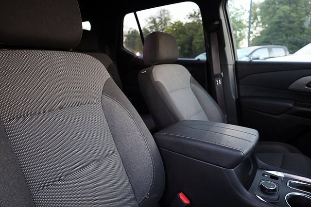 2023 Chevrolet Traverse Cloth photo 26