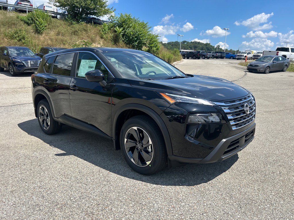 2026 Nissan Rogue SV's photo