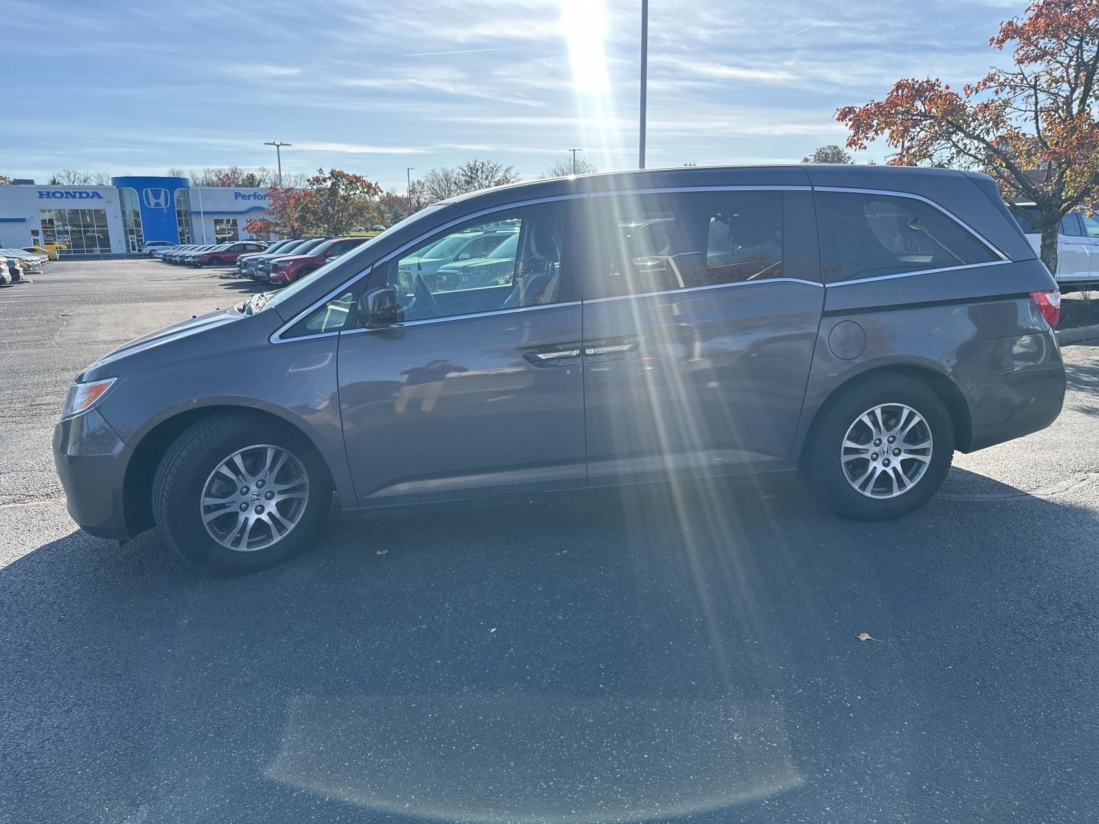 Used 2012 Honda Odyssey EX with VIN 5FNRL5H42CB055302 for sale in Cincinnati, OH