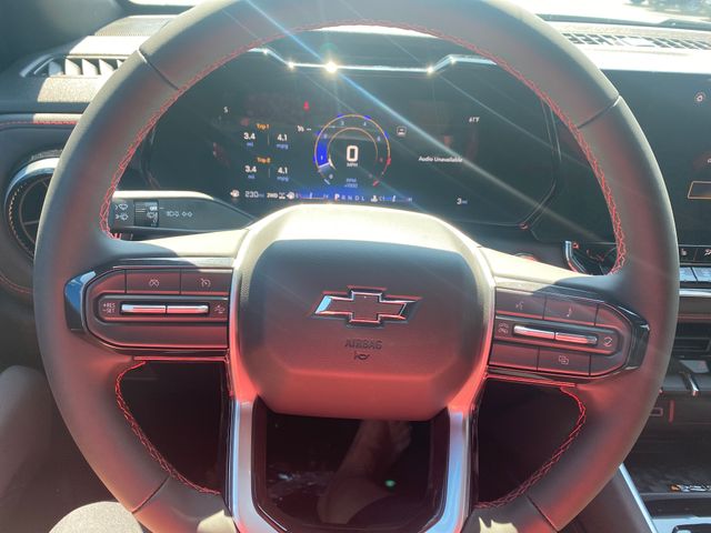 2025 Chevrolet Colorado Z71 photo 14