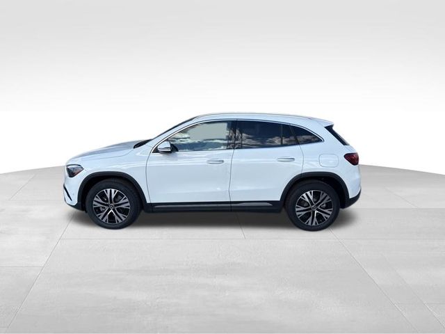 2025 Mercedes Benz GLA 250 4MATIC photo 2