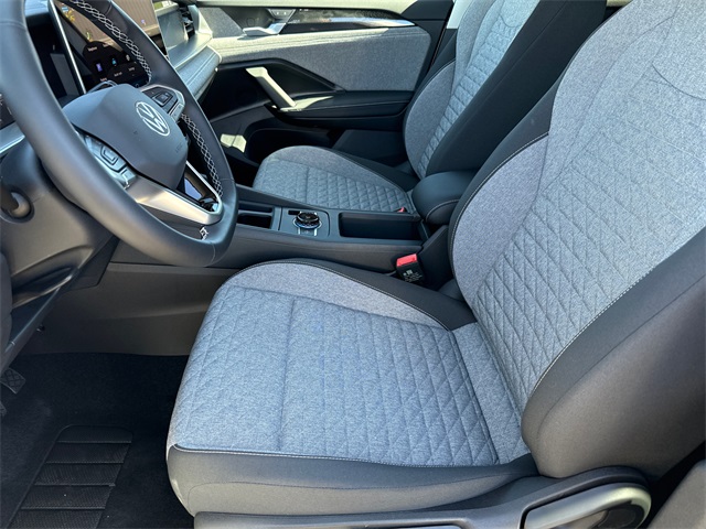 2025 Volkswagen Tiguan S photo 30