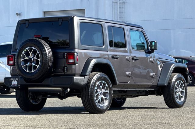 2025 Jeep Wrangler Sport S photo 4