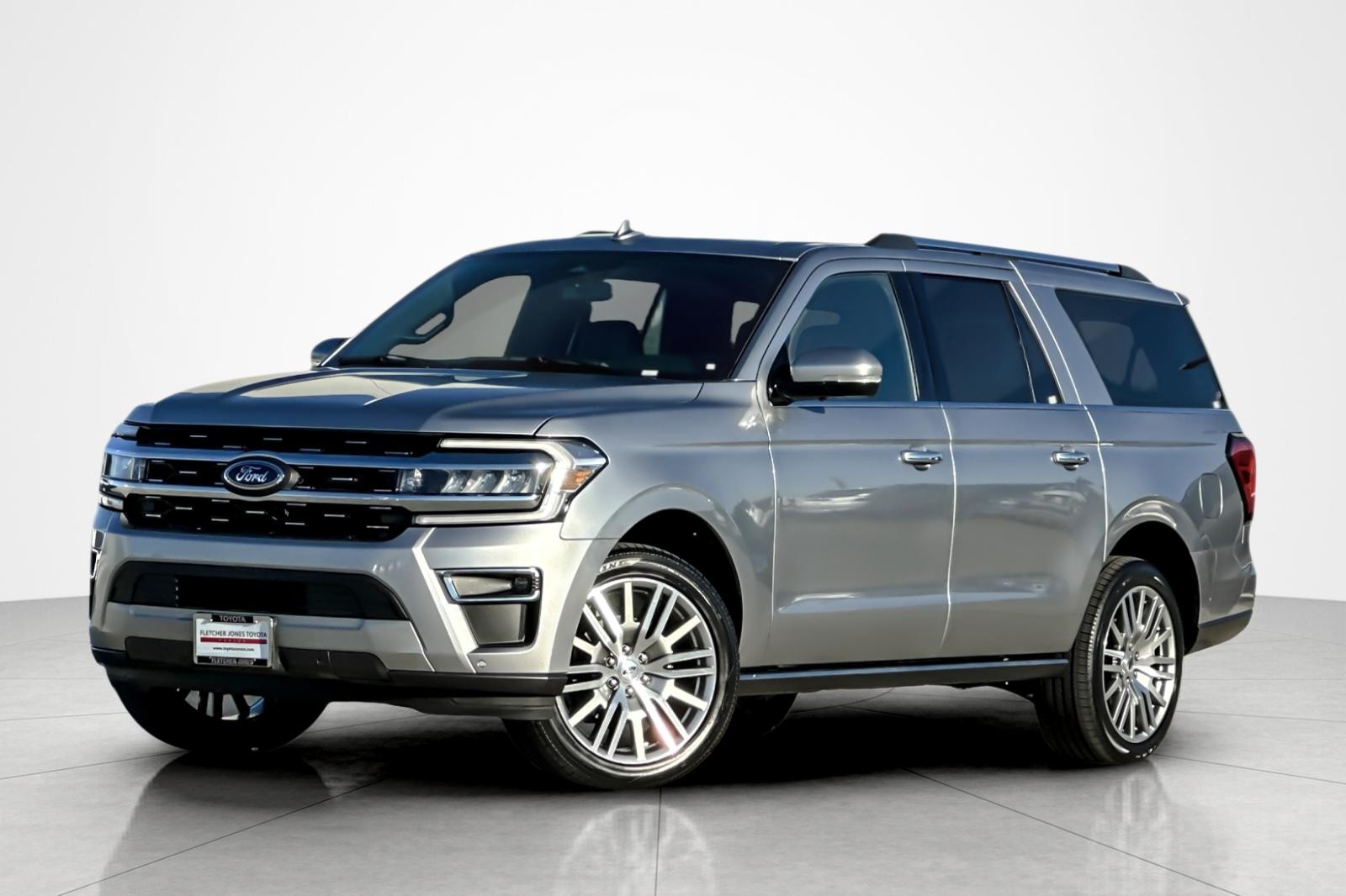 2024 Ford Expedition Limited's photo