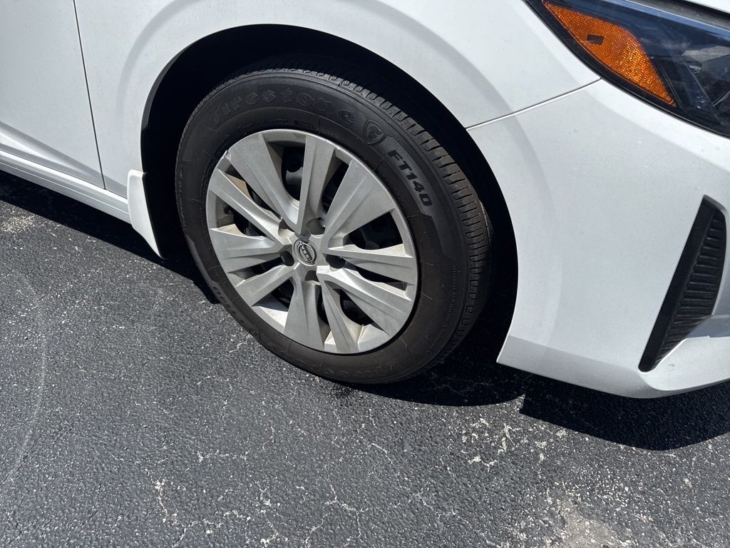 2024 Nissan Sentra S photo 4