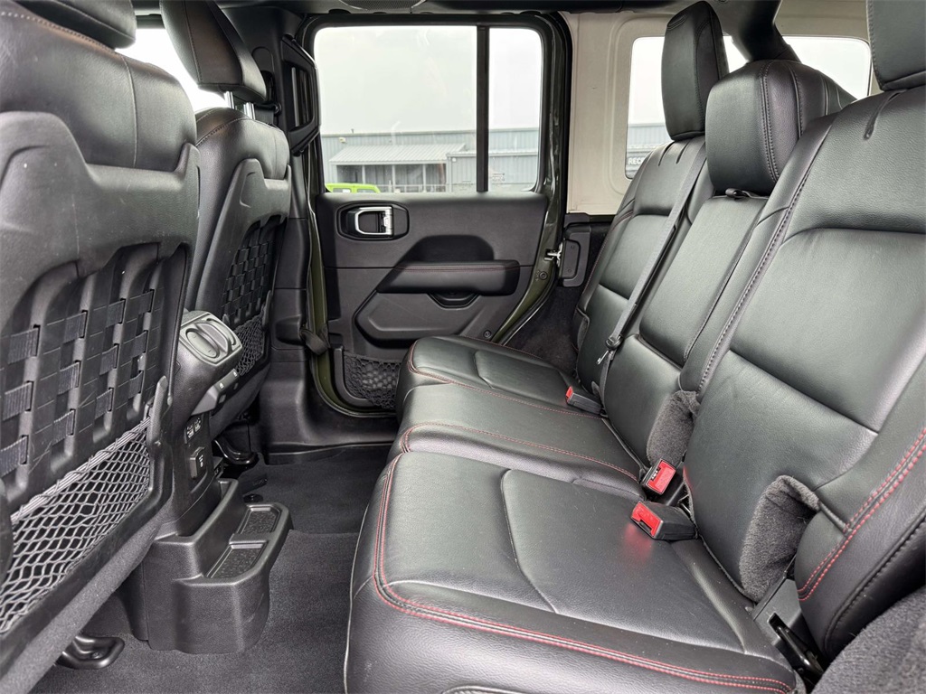 2023 Jeep Wrangler Rubicon photo 15